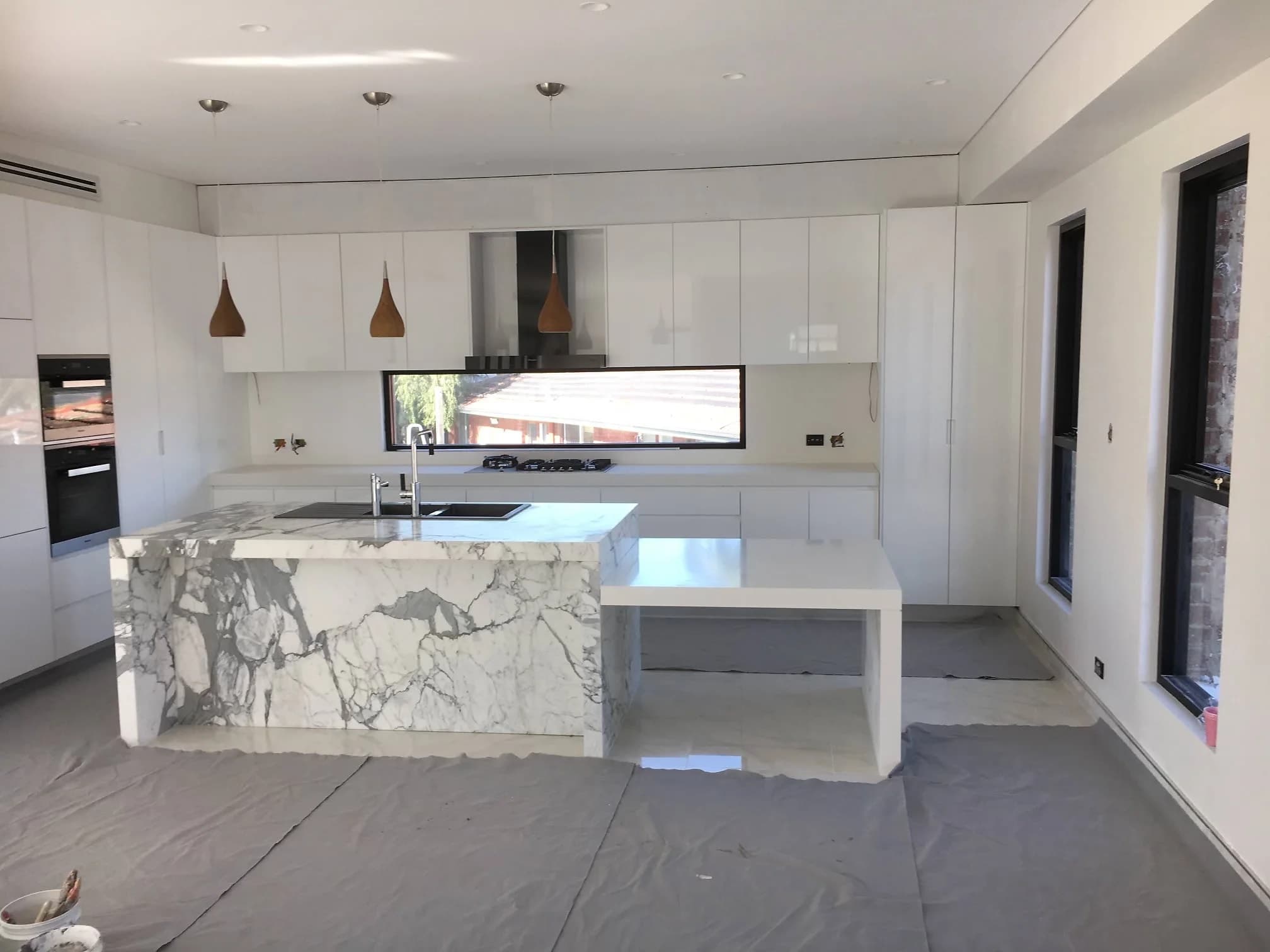 Custom kitchen cabinetry and surfaces from the H&R Kitchens portfolio